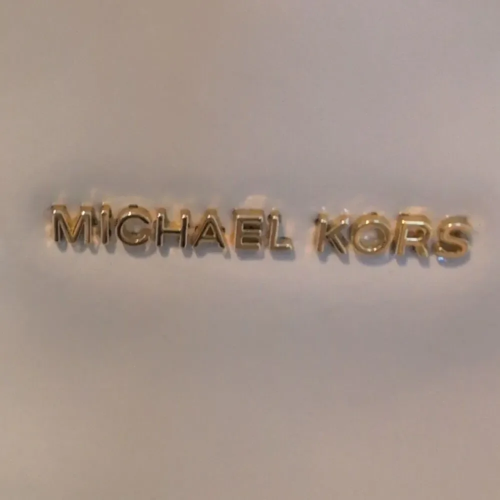 Michael Kors Pink Patent Satchel Top Handle Bag Detachable Chain Strap Zip